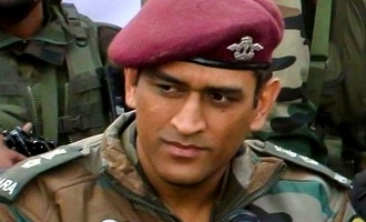 ms dhoni lieutenant colonel likely to unfurl tricolor independence day leh ladakh 