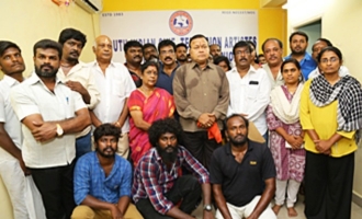 South Indian Movie, TV artistes & Dubbing Artistes Union Joint Prayer Meet for Kalaigniar Karunanidhi