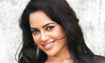 Sameera roped in for whooping price in Kannada