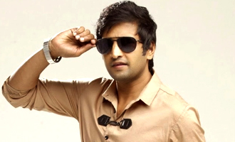 Dhanush's heroine pairs up with Santhanam