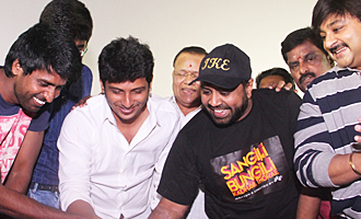 'Sangili Bungili Kadhava Thorae' Success Celebration at Kamala Cinemas