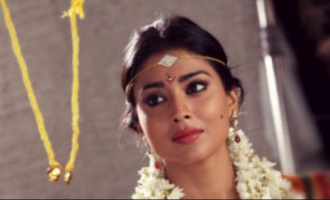 Actress Shriya gets married secretly