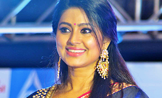 Sneha Launches Sunfeast Biscuits