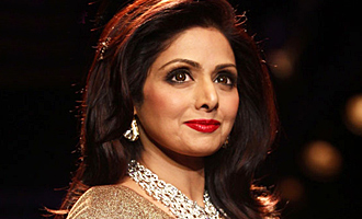 Celebrities pays respect to Sridevi