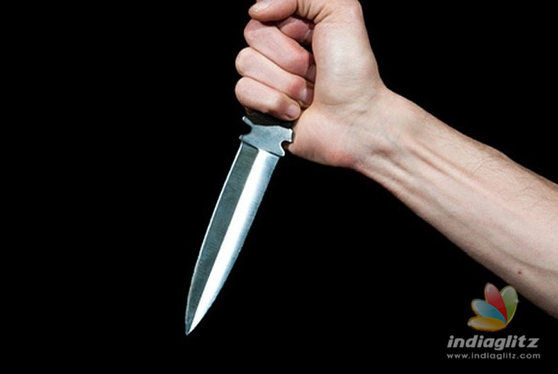 Class XI student stabs head-master, surrenders to the police