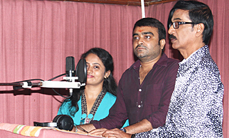 'Utharavu Maharaja' Dubbing Pooja