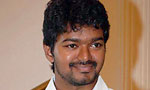 Vijay shoots for 'Thupaki' - Goes behind camera!