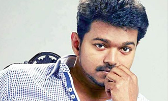 ரசிகர்களுடன் விஜய்யின் திடீர் சந்திப்பு ஏன் தெரியுமா?