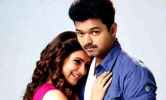 Samantha gets a 'Theri' pat on the back from Vijay