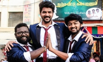 Natpuna Ennanu Theriyuma Review