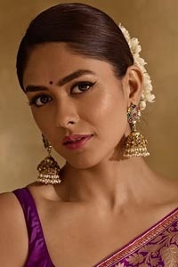 Mrunal Thakur