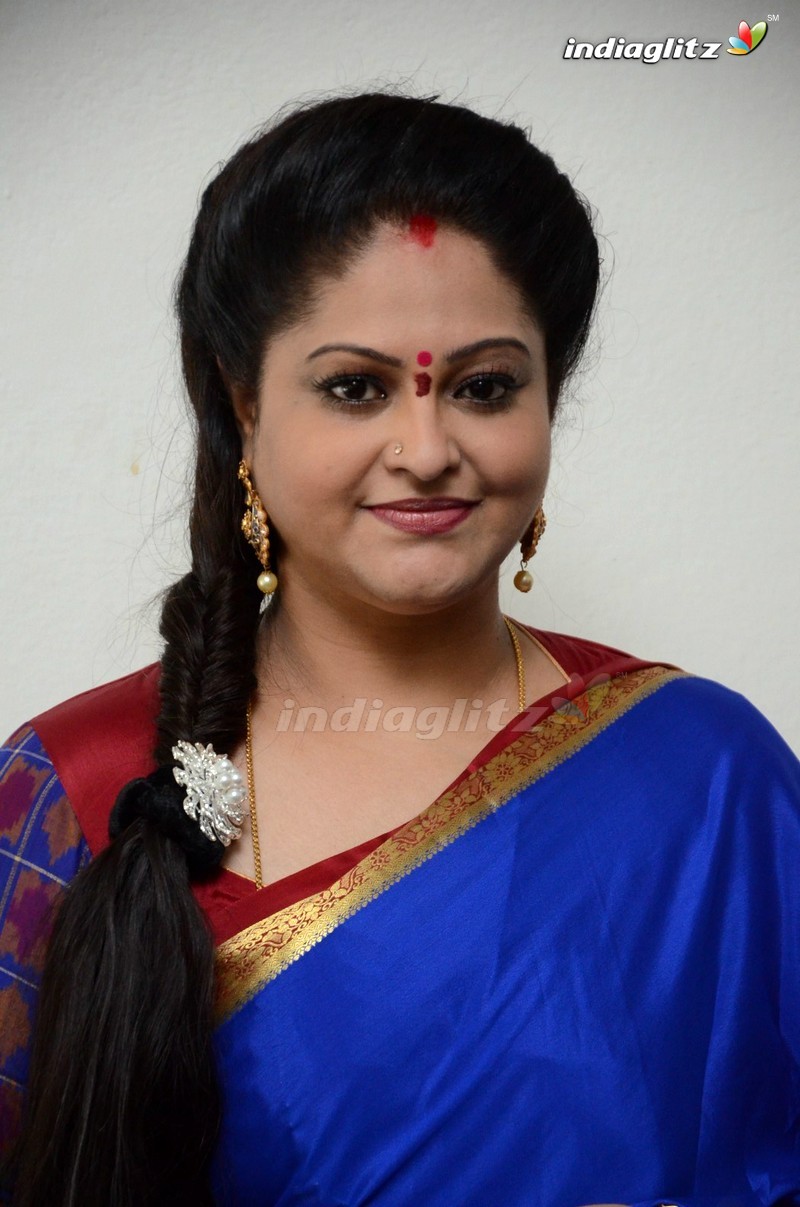 Raasi Photos - Tamil Actress photos, images, gallery, stills and clips ...