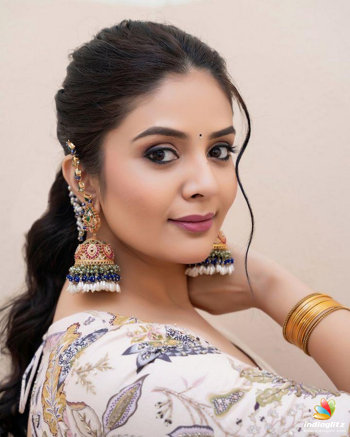 Sreemukhi