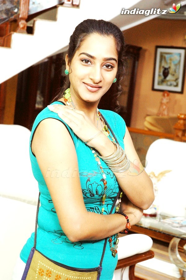 Surekha Vani