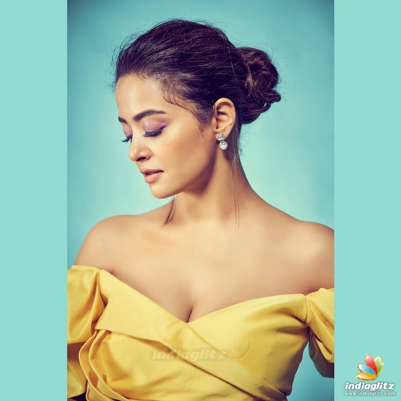 Surveen Chawla