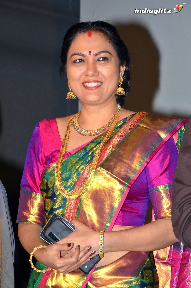 '30 Rojullo Preminchadam Ela' Press Meet