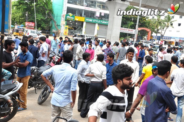 'Baahubali' Trailer Screening At Bramarambha theatre, Hyderabad