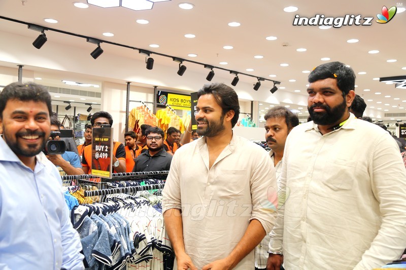 Sai Dharam Tej And Catherine Tresa Launches KLM Fashion Mall @ Rajahmundry