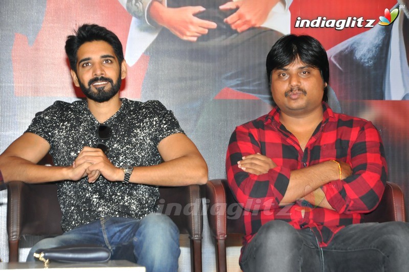 'Aatadukundam Raa' Success Meet