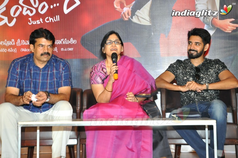 'Aatadukundam Raa' Success Meet