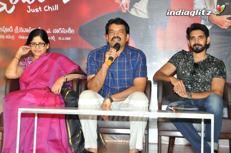 'Aatadukundam Raa' Success Meet