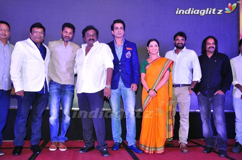 'Abhinetri' First Look Launch