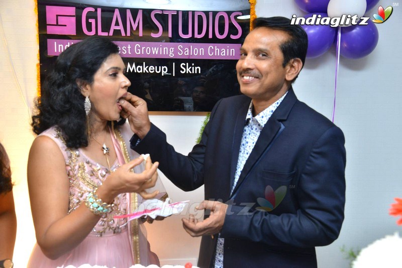 Aditi Myakal Launches Glam Studios @ Madhapur