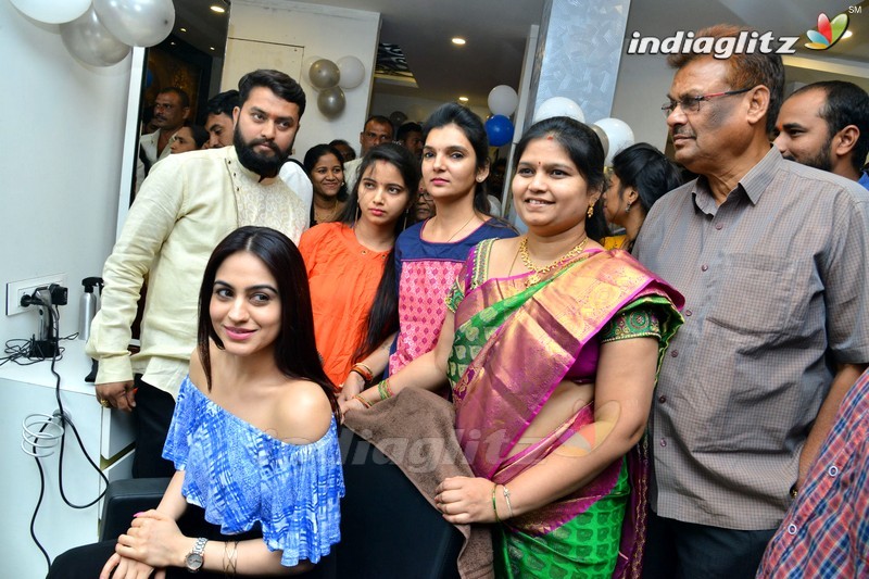 Aksha Launches Studio 11 Salon