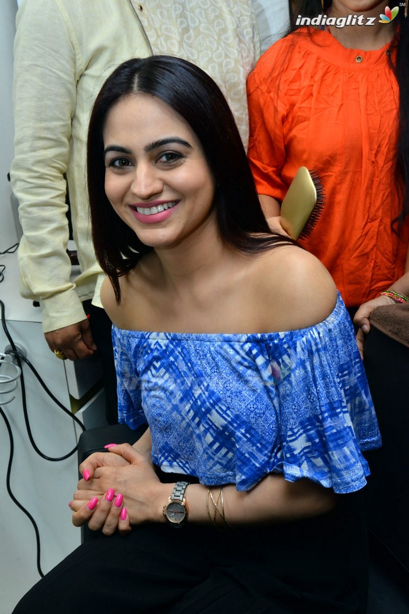 Aksha Launches Studio 11 Salon