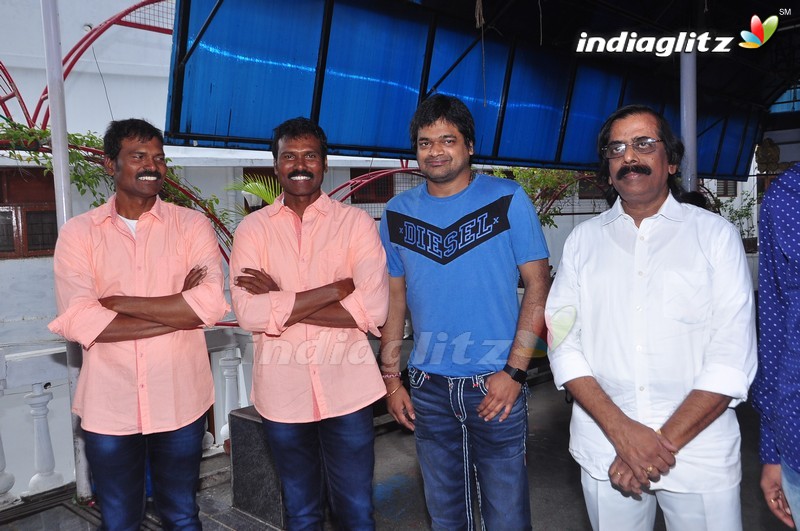 Allu Arjun - Harish Shankar Combo 'DJ' Launched