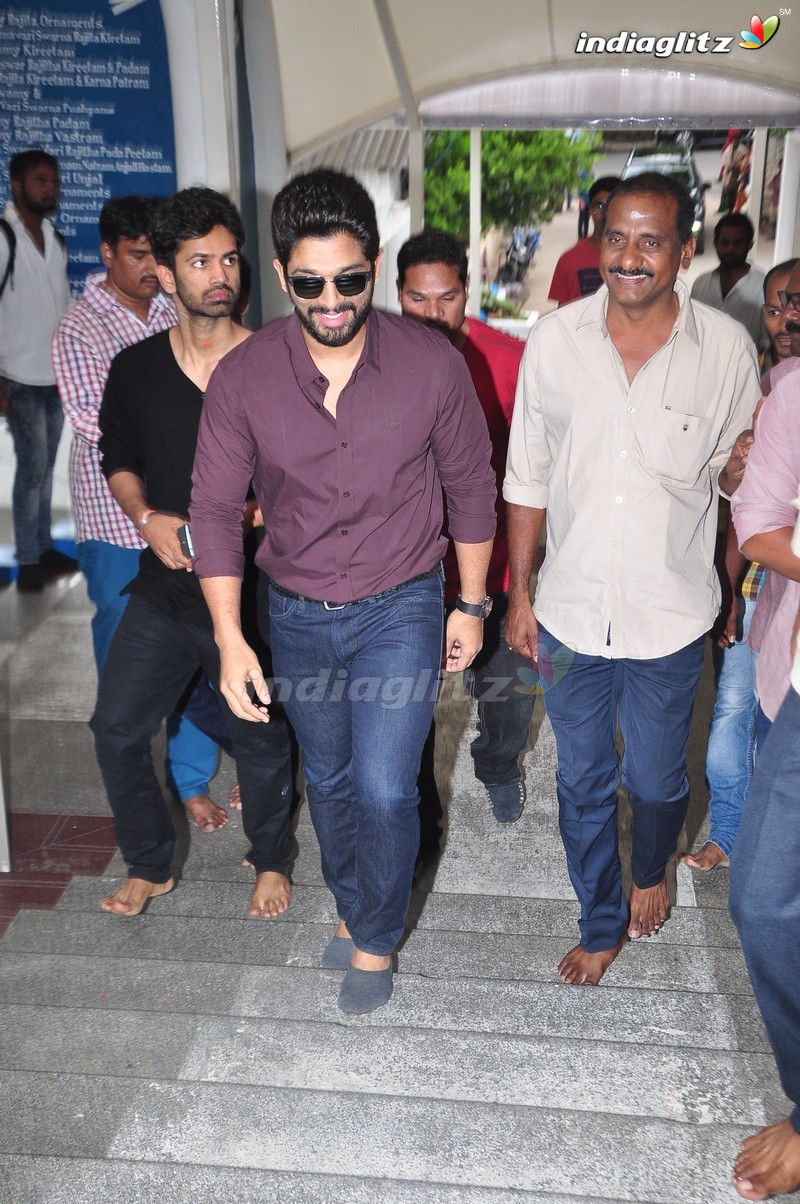 Allu Arjun - Harish Shankar Combo 'DJ' Launched