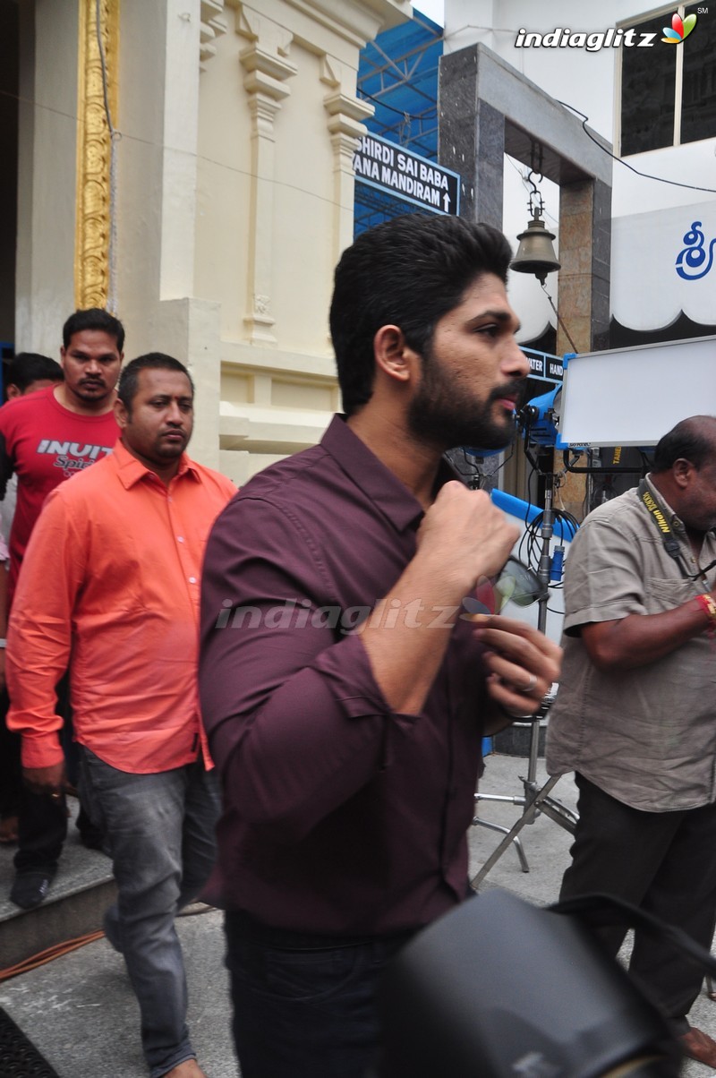 Allu Arjun - Harish Shankar Combo 'DJ' Launched