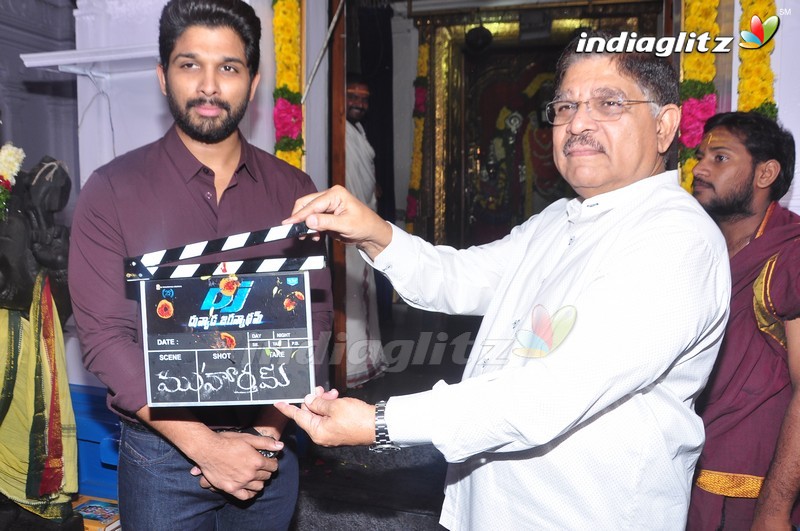 Allu Arjun - Harish Shankar Combo 'DJ' Launched