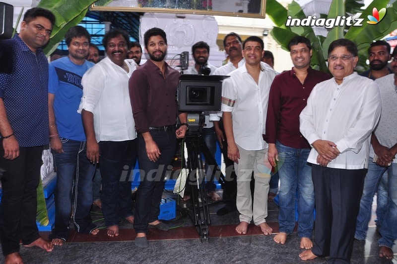 Allu Arjun - Harish Shankar Combo 'DJ' Launched