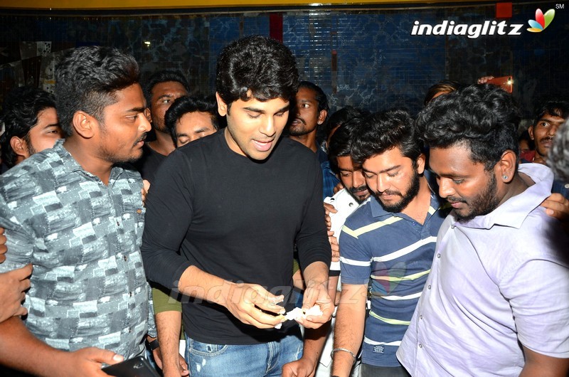 Allu Sirish @ Shanti Theater