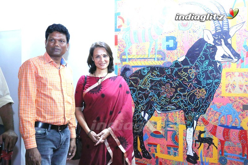 Amala Akkineni Inaugurates Inorbit Galleria Art