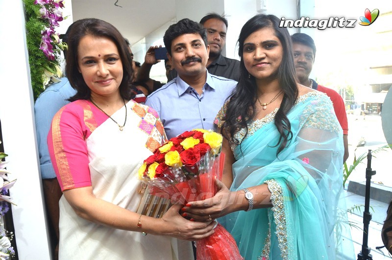 Amala Akkineni Launches 'Celebrity Secrets' @ Madhapur