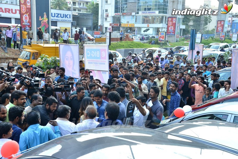 Anu Emmanuel @ Bigc Deepavali Prize Distribution