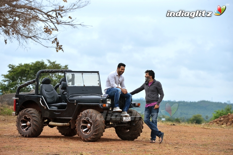 'Aravindha Sametha' On Location