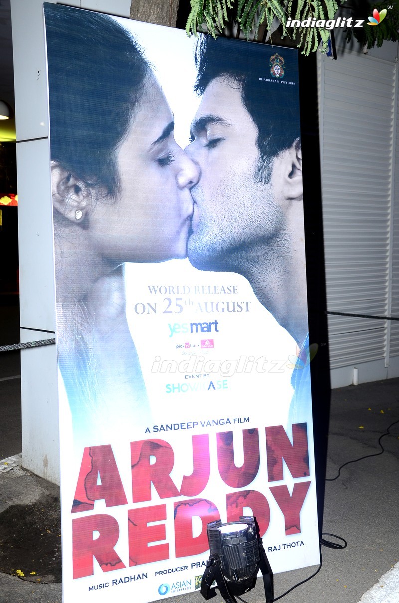 'Arjun Reddy' Pre - Release Function