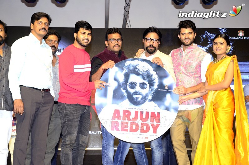 'Arjun Reddy' Pre - Release Function