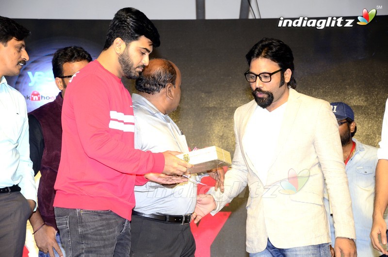 'Arjun Reddy' Pre - Release Function