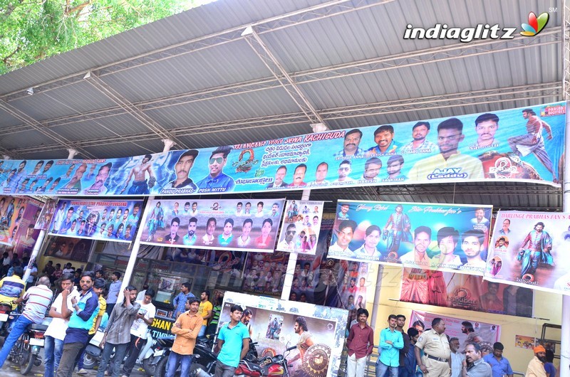 'Baahubali 2' Prabhas Fans Hungama at Sudarshan Theater, Hyd