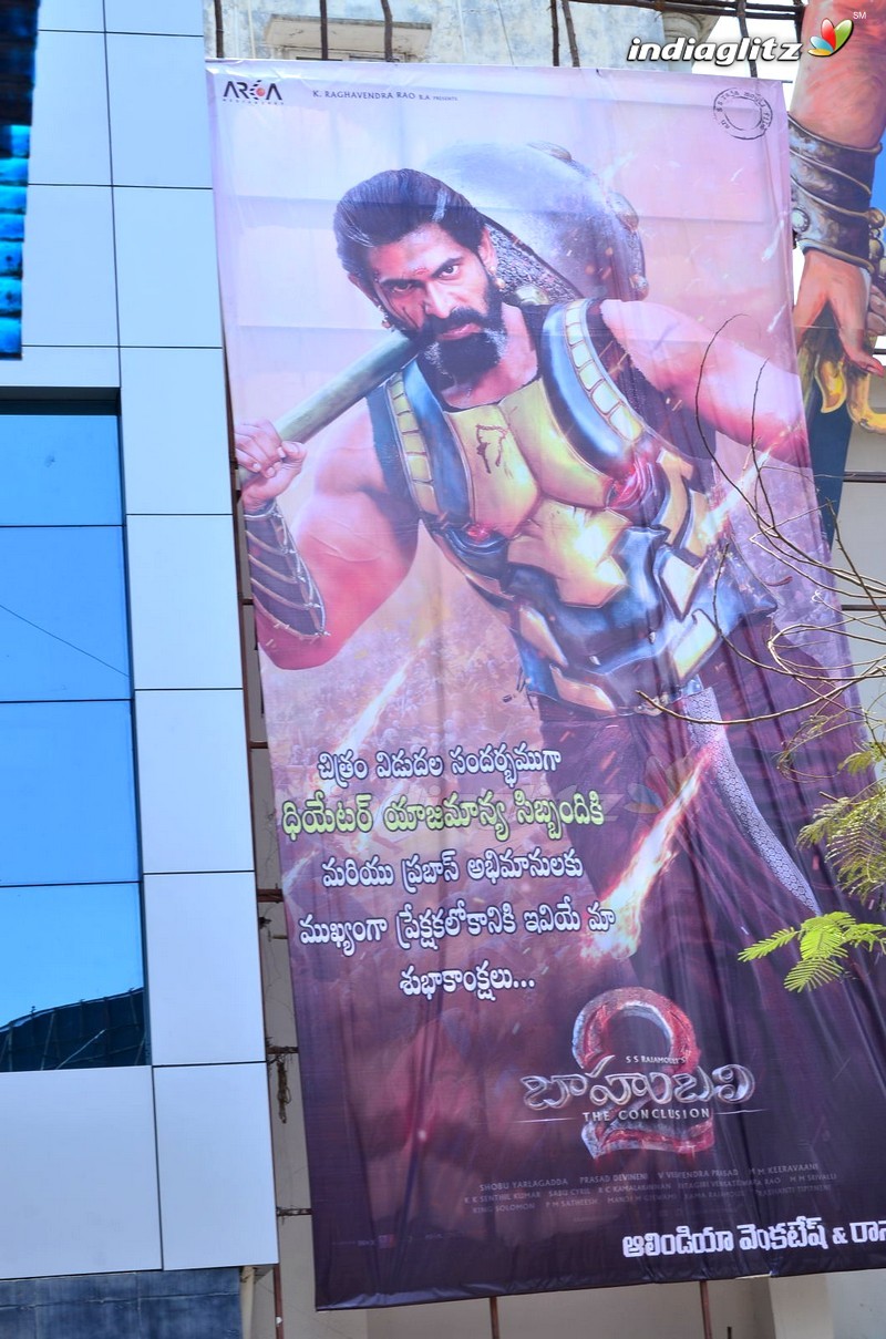 'Baahubali 2' Prabhas Fans Hungama at Sudarshan Theater, Hyd