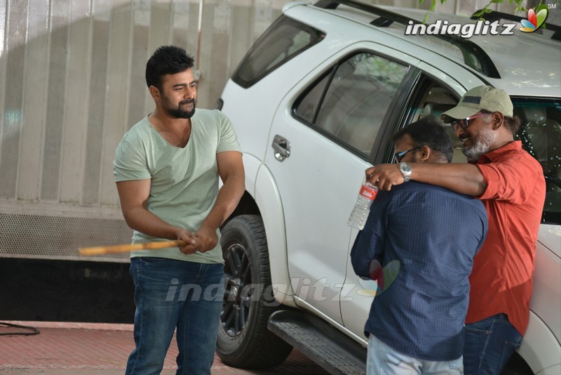 'Balakrishnudu' On Location