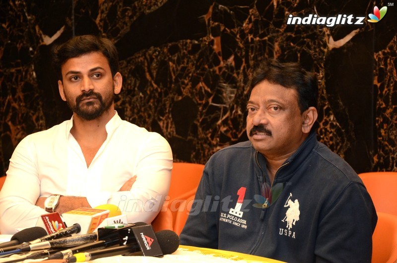 'Bhairava Geetha' Premiere Show Press Meet