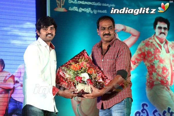 'Bheemavaram Bullodu' Platinum Disc