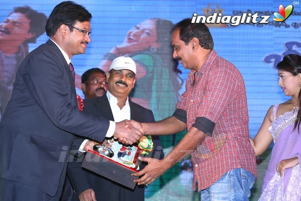 'Bheemavaram Bullodu' Platinum Disc