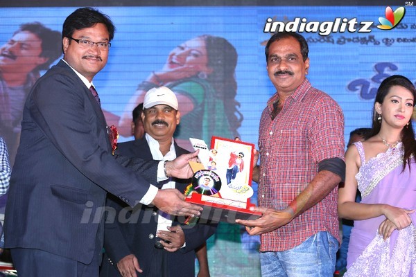 'Bheemavaram Bullodu' Platinum Disc