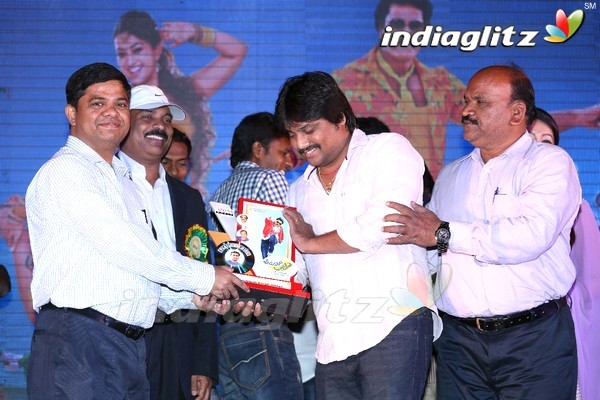 'Bheemavaram Bullodu' Platinum Disc